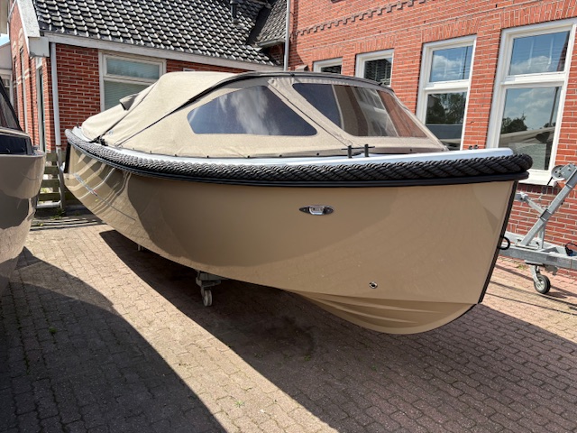 Nieuw op voorraad! Corsiva 650 Tender Beige-wit - Afbeelding 3