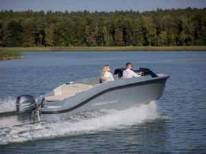 Corsiva 607 Runabout