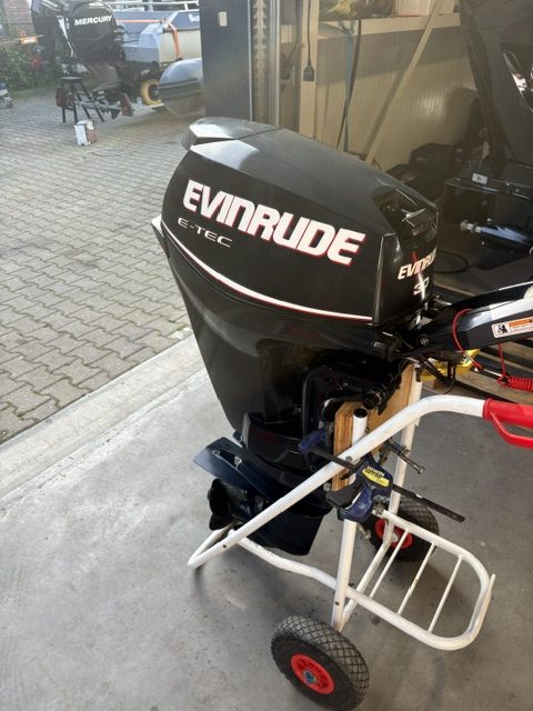 Occasion Evinrude E-Tec 30 - Afbeelding 5
